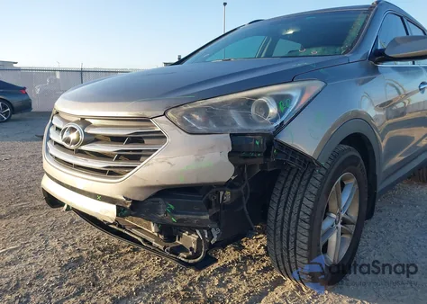 2017 Hyundai Santa Fe Sport 2.4L z USA, uszkodzony, nr VIN 5XYZU3LB7HG425697